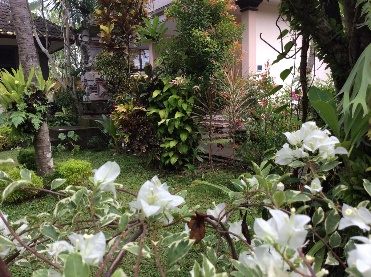 Nyuh Gading Accommodation Ubud Екстериор снимка