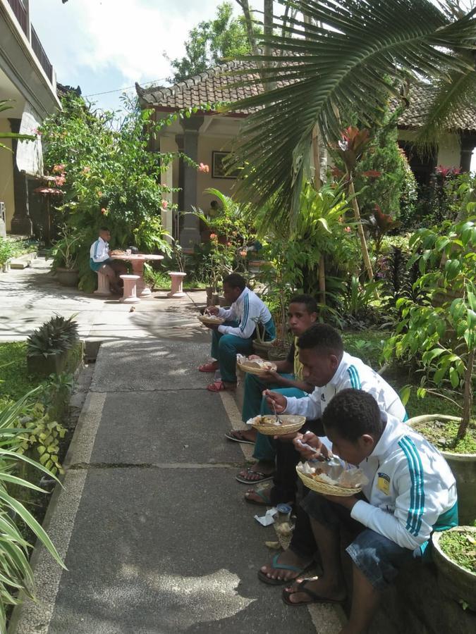 Nyuh Gading Accommodation Ubud Екстериор снимка