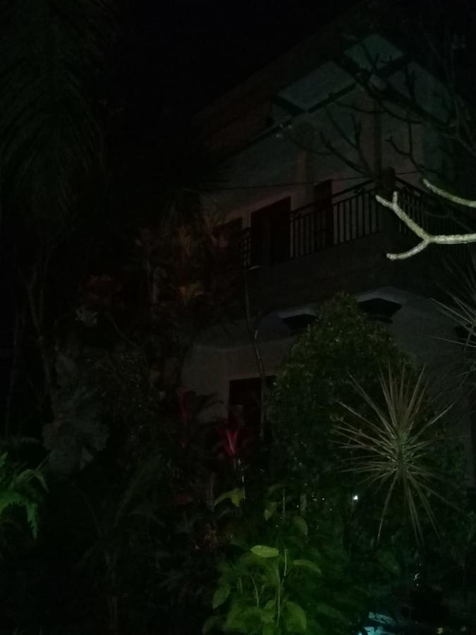 Nyuh Gading Accommodation Ubud Екстериор снимка